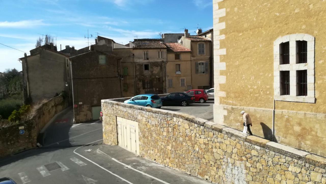 "Le Charme Provencal" - Studio 4 Couchages Classe 2 Etoiles - Axelle Loc'Appart Lorgues Exterior foto